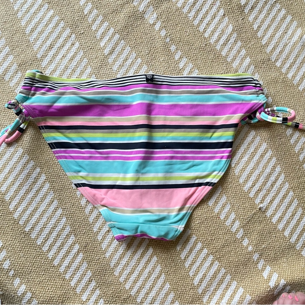 4/$20➡️ La Vie En Rose Multicolor Striped Bikini Bottom Loop Ties – Size Small - Picture 7 of 11